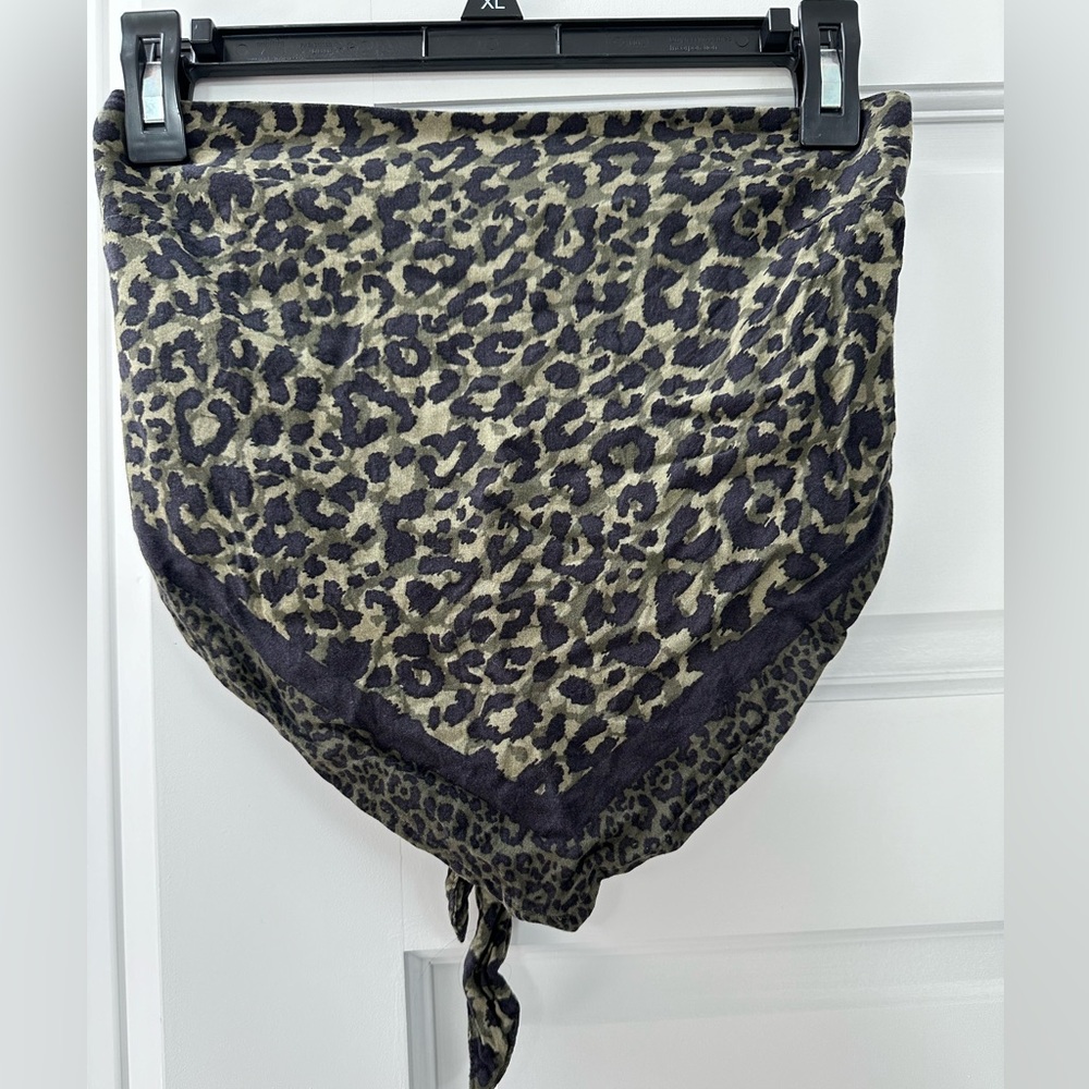 Hollister cheetah top